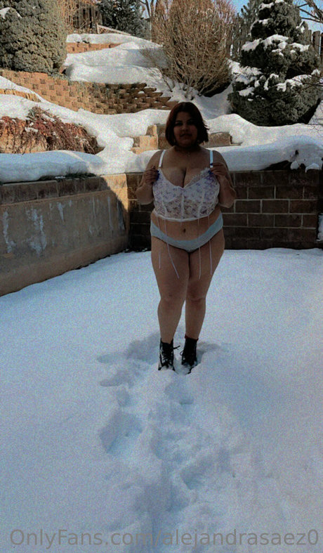 alejandrasaez0 star hd img