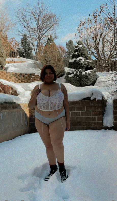 alejandrasaez0 free actress pic