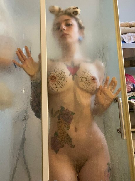 panickedpixie beautiful model images