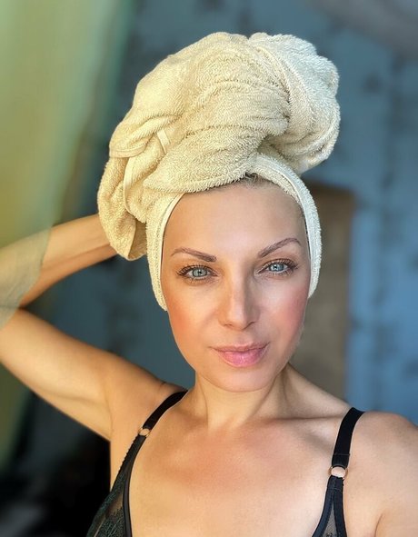 basic instinct free naked star gallery