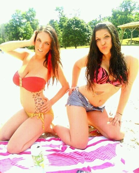 Emma Lynn Slavin star nudes picture