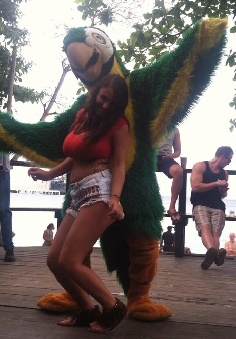 Emma Lynn Slavin art actress image