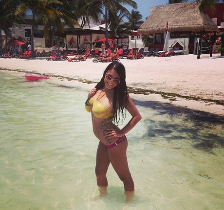 Emma Lynn Slavin high quality actress photo