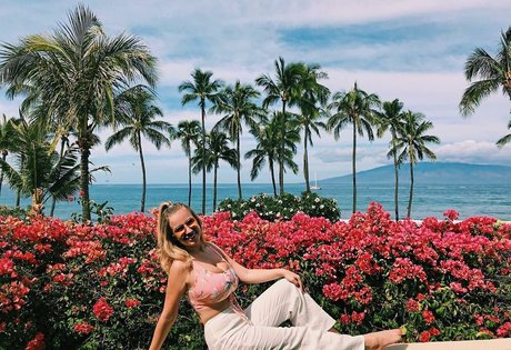 Taylor Z pornstar top photo