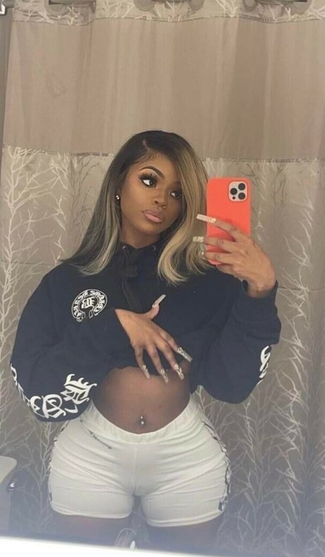 Thegirljt star sexy images