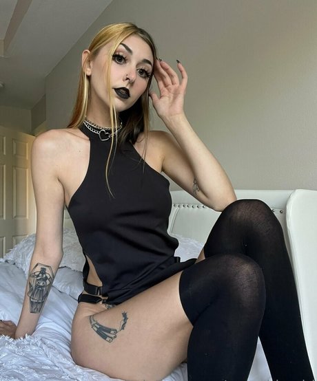 nessibbyyy pornstar erotic images