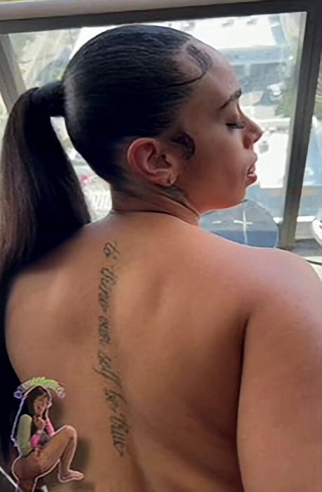 PrettiGiirls nude star pic