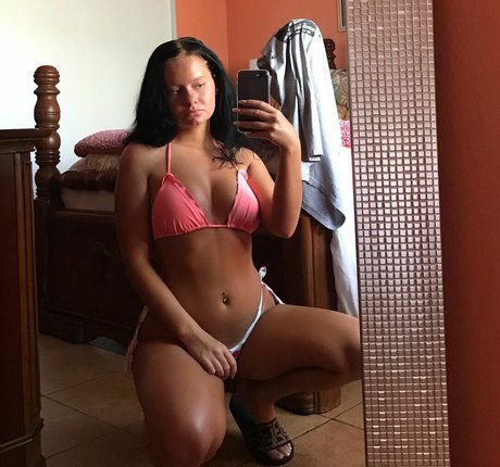 Kymber Sauerwine pornstar sex photo