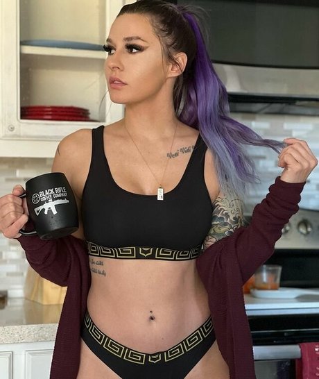 Stefisaurusflex pornstar erotic pics