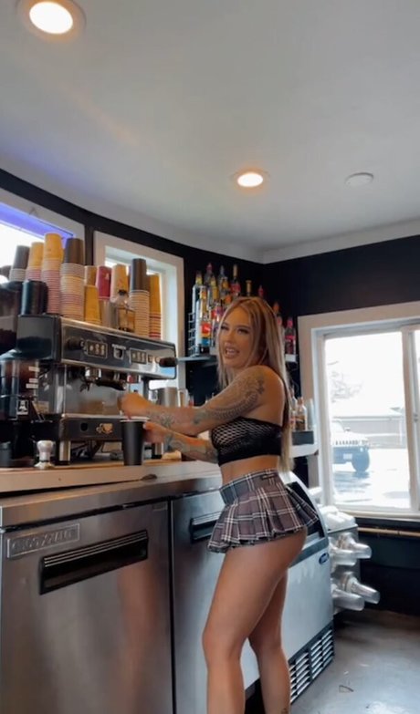 Sally Villagomez art model images