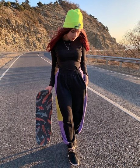 Caandyflip model porn photos