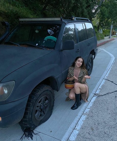 Scout Willis xxx model image