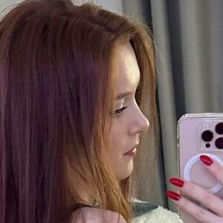 foxperryunofficial nude star archive