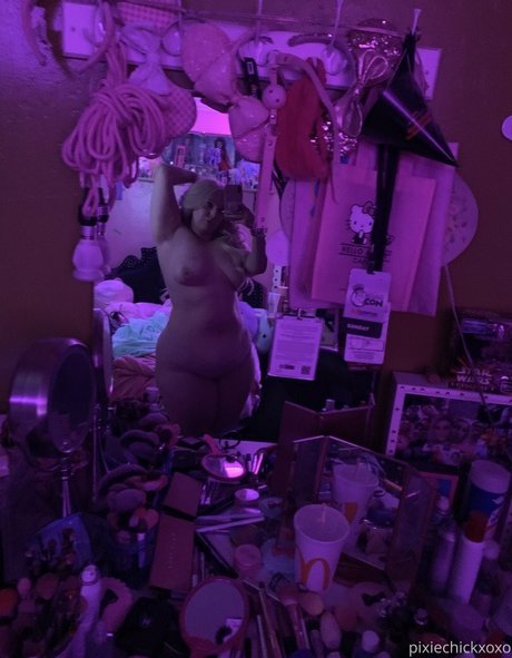 pixiechickxoxo high quality pornstar pic
