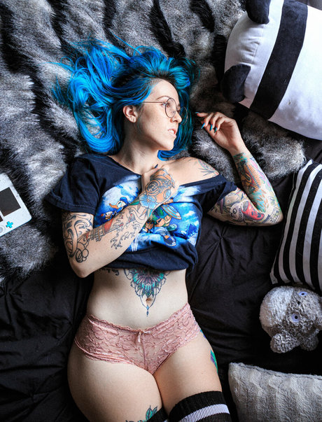 littleastronaut sex model pic