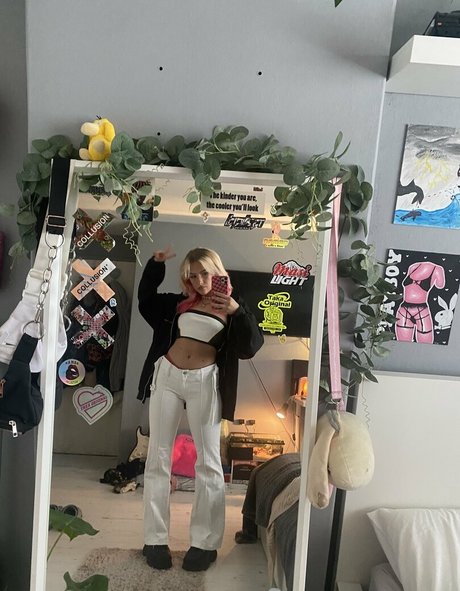 xsinnerszx pornstar free pic