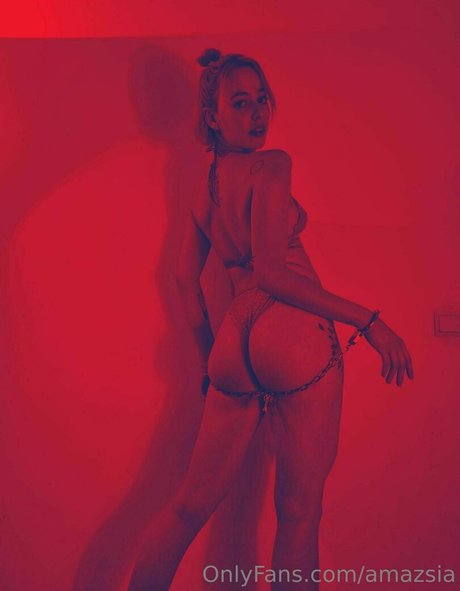 amazsia high quality model photos