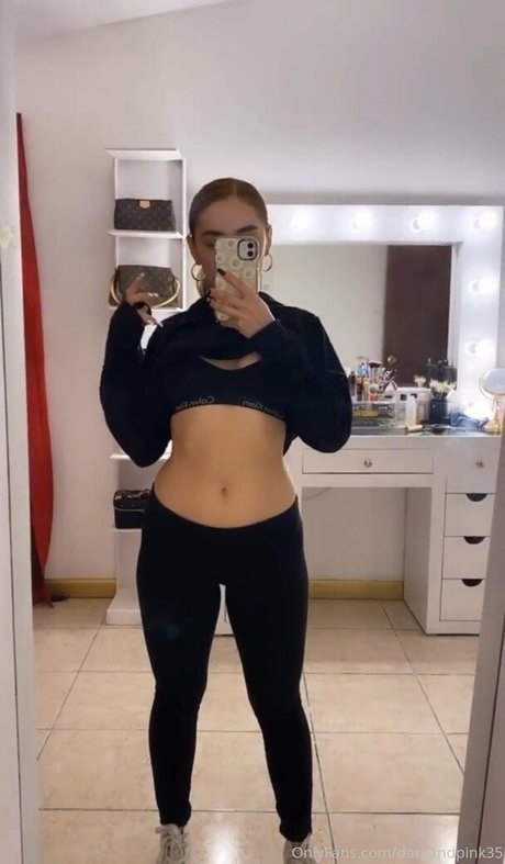 darkandpink35 model nude images