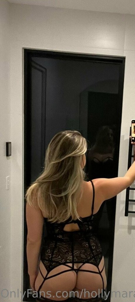 hollymara hot actress pictures