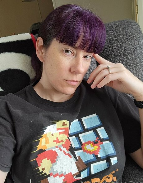 miss amalthea free erotic model picture