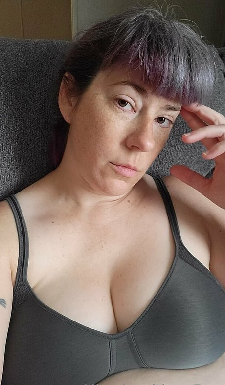 miss amalthea free pornstar exclusive photo