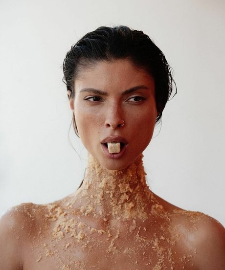 Vladislava Klodchik naked star pictures