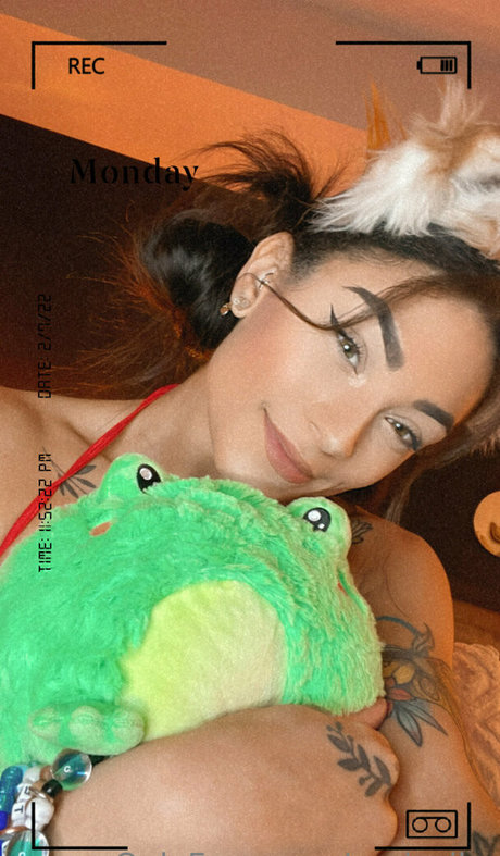 pariseike model pics