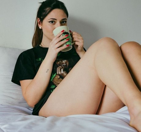 Lexi Borg pornstar pretty pictures