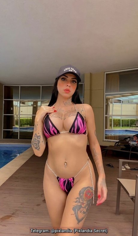 Poisoned Girll pretty star photo