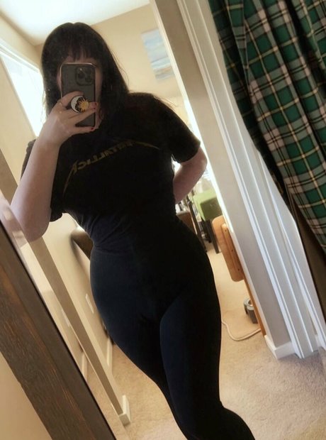 nsfwgoth pornographic star pic