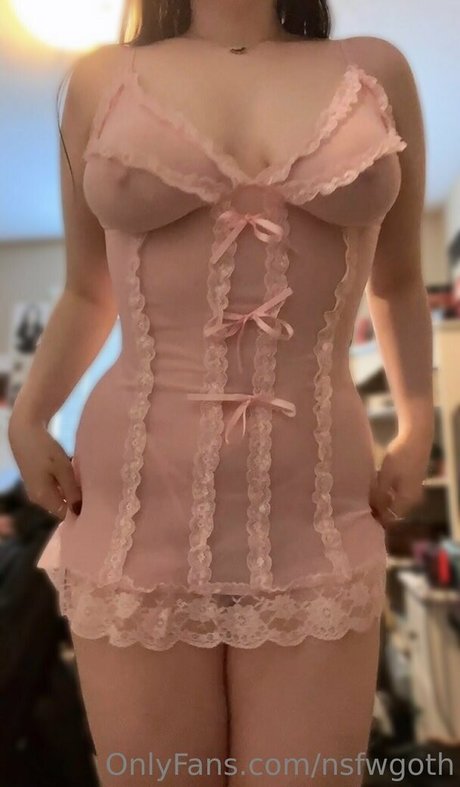 nsfwgoth beautiful pornstar pic