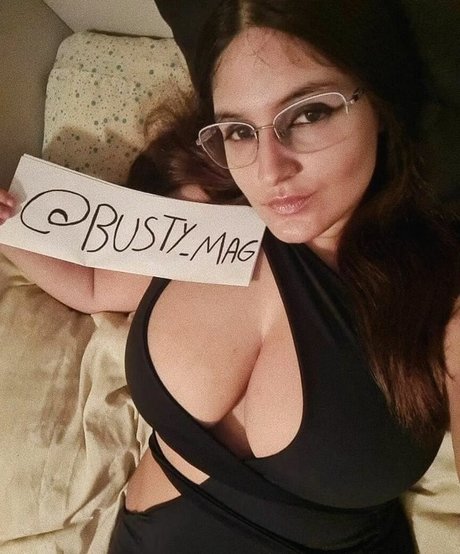 Busty Magazine pornstar adult galleries