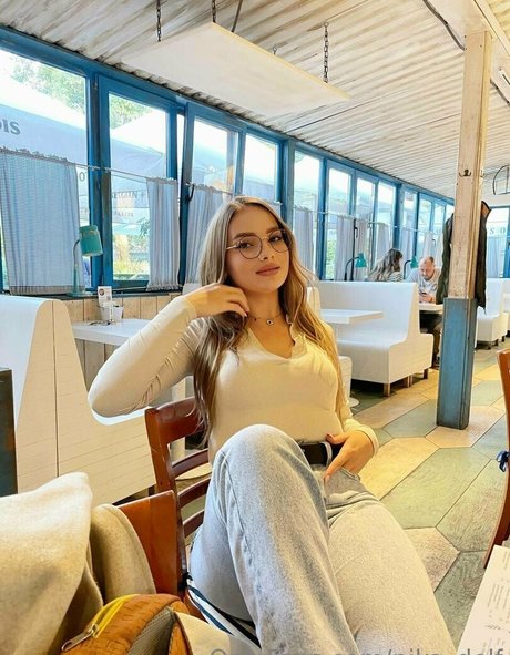 nika delf pornstar free photos