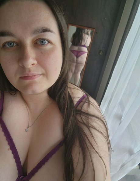 kittenstretchfree sexy actress pic