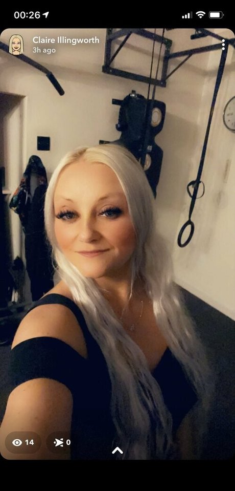 petitiepolly model exclusive photos