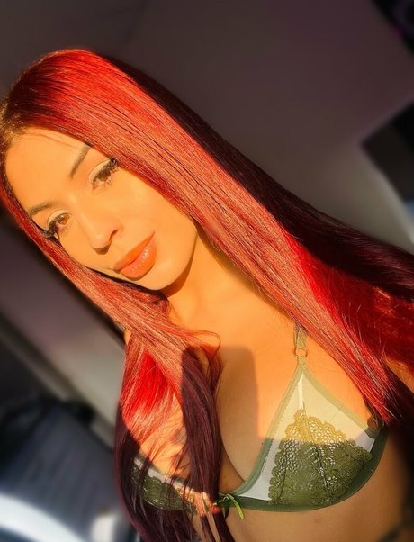 Ryah Vegas exclusive pornstar pictures