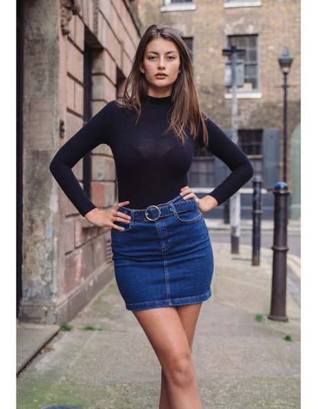 Ellie Weston exclusive actress galleries