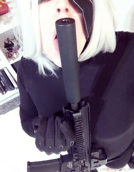 callsignquiet art model gallery