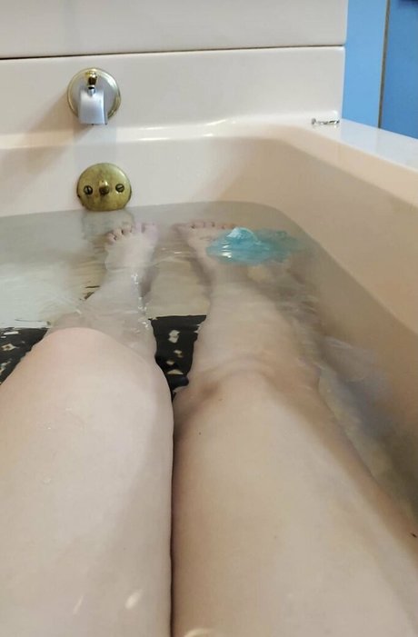 married but cheating pornstar nudes picture