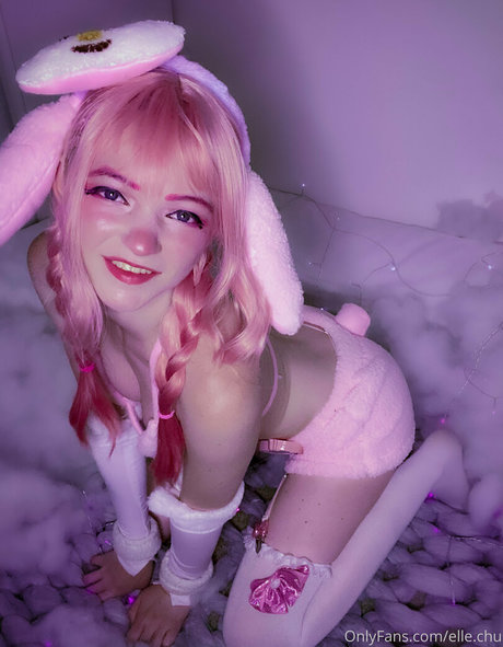 elle chu adult actress photos