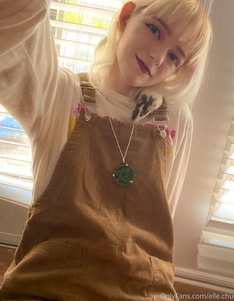 elle chu model nice image