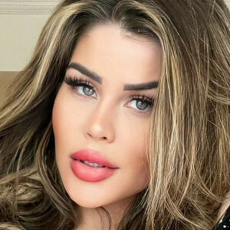 Tais Lambertini top star pics