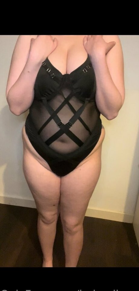 alia x hot pornstar pic