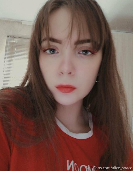 alicespace erotic actress img