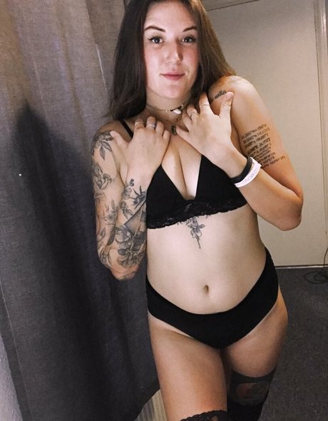 titsntattsfree hd model photos