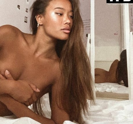 Nona Sobo xxx pornstar galleries