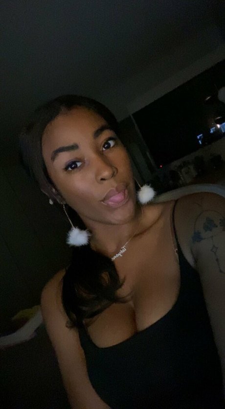 TatyMx pornstar sex gallery