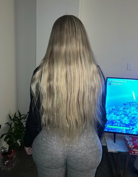 teen feet onlyfans beautiful picture