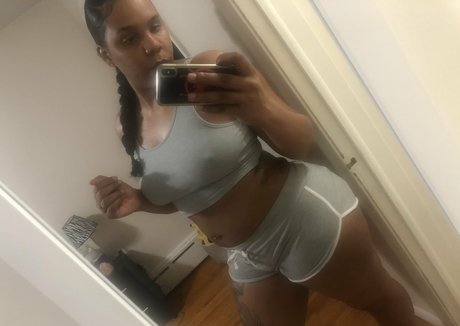 mayhemxo star nice photos