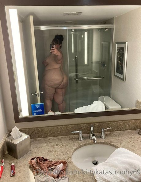 kittykatastrophy69 nudes star pics